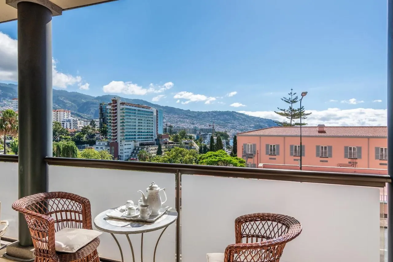 Suite 106 - Two Bedroom Apartment Funchal