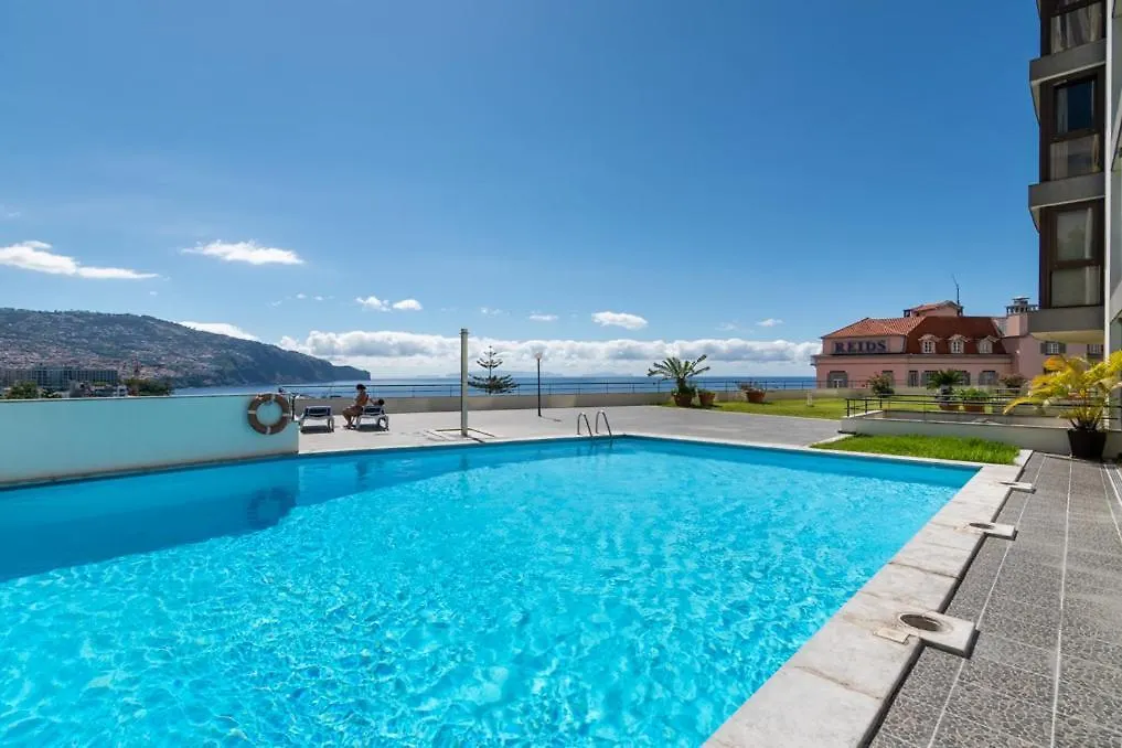 Suite 106 - Two Bedroom Apartment Funchal
