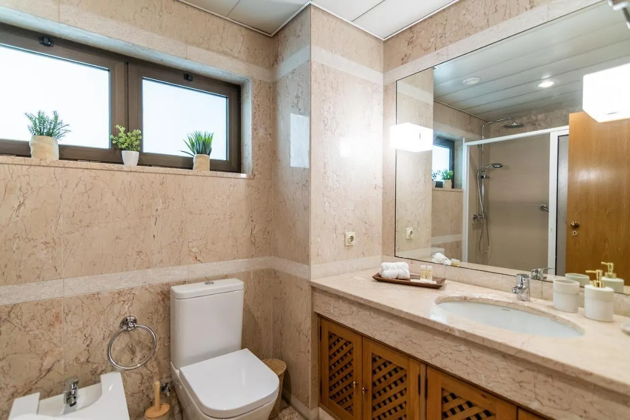 Suite 106 - Two Bedroom Apartment Funchal  0*, Funchal (Madeira)