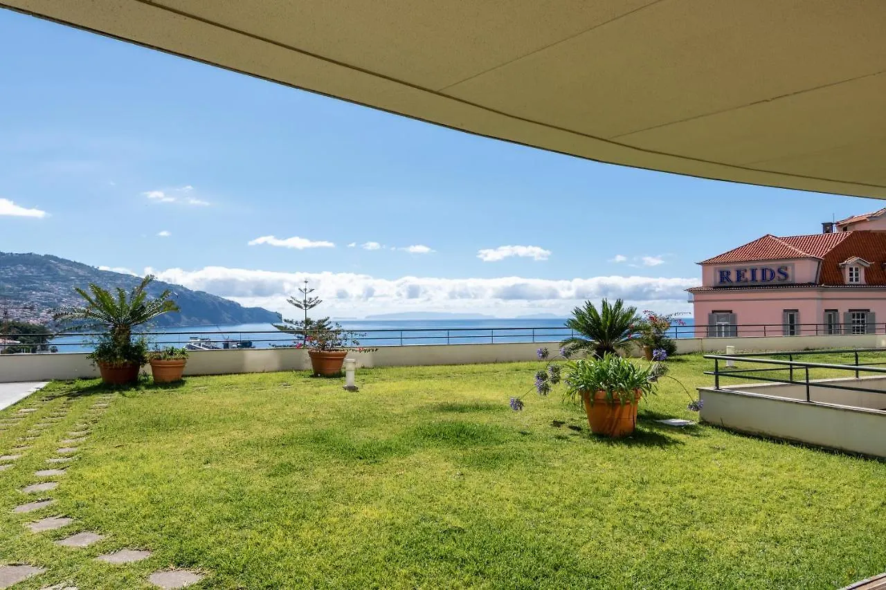 Suite 106 - Two Bedroom Apartment Funchal